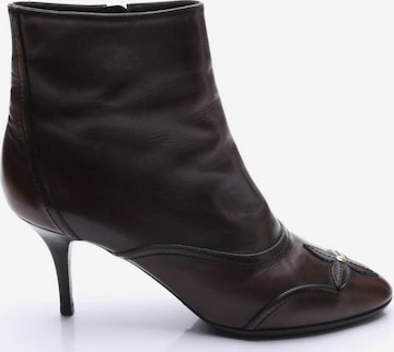 Louis Vuitton Dress Boots in 40 in Brown: front