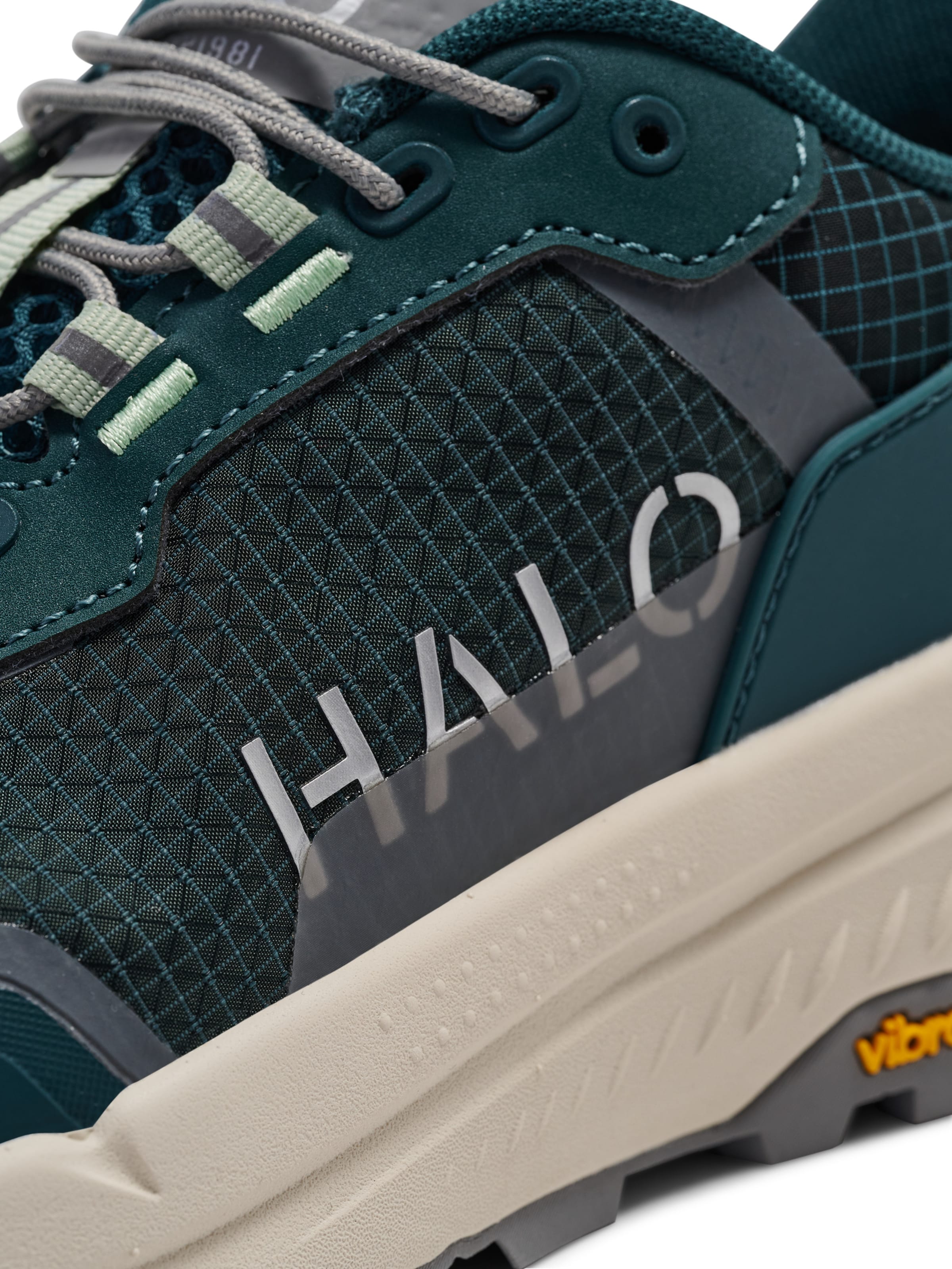 Baskets basses HALO en vert