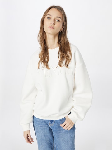 Gina TricotSweater majica 'Riley' - bijela boja: prednji dio