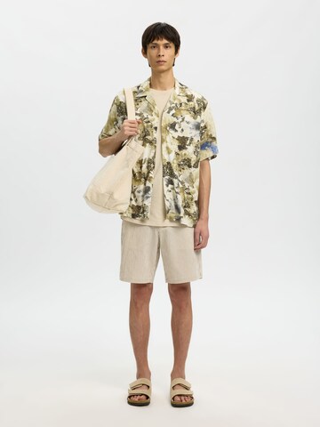 SELECTED Comfort fit Button Up Shirt 'Vero' in Yellow