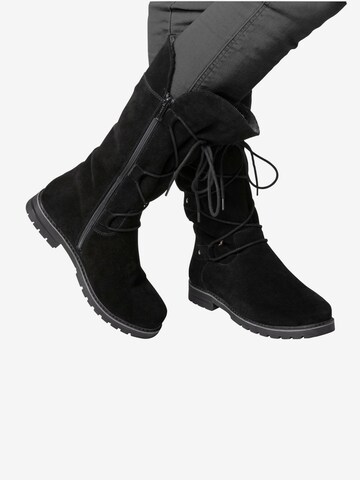 SHEEGO Boots in Black: front