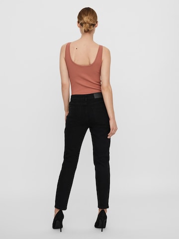 VERO MODA Slimfit Jeans 'Brenda' i svart