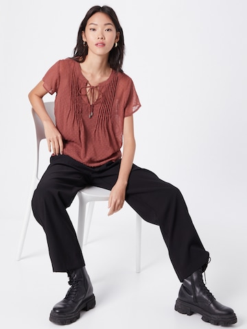 T-shirt 'Joanna' ABOUT YOU en marron