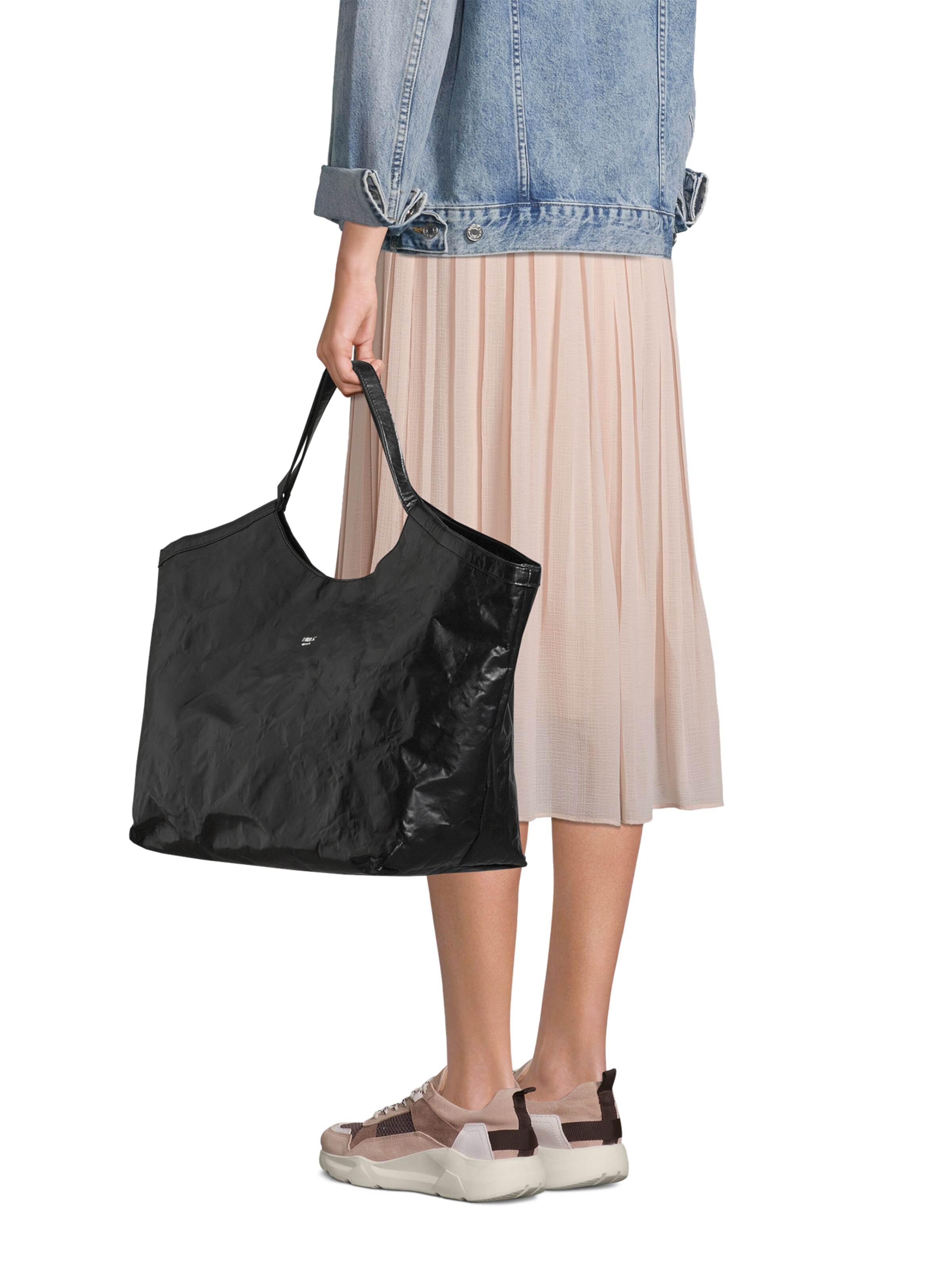 REPLAY Μεγάλη τσάντα σε μαύρο: μπροστά