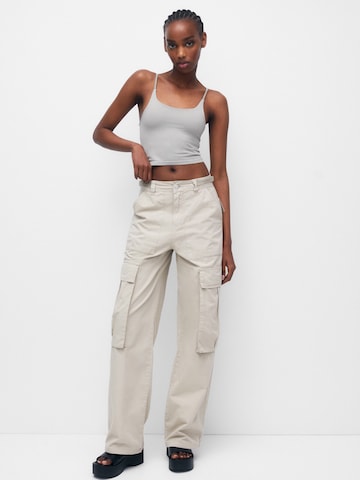 Pull&Bear Loosefit Cargohose in Grau