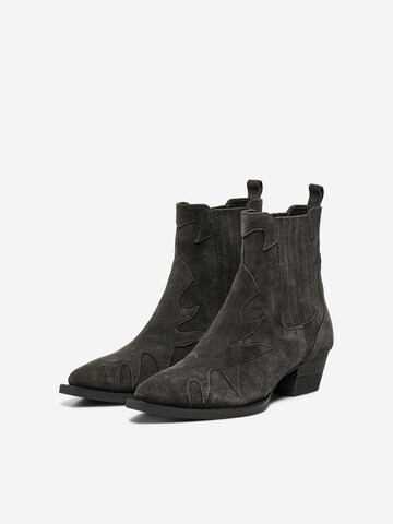 ONLY Ankle Boots in Brown