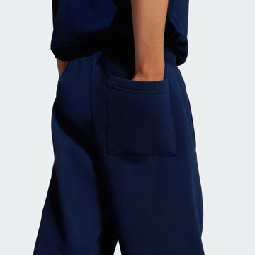 ADIDAS ORIGINALS Tapered Pants in Blue