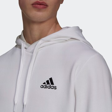 ADIDAS SPORTSWEAR Sportsweatshirt 'Essentials' in Weiß