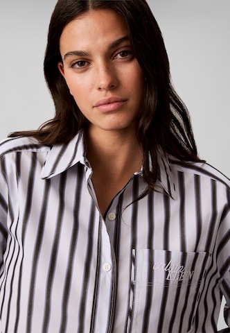 Calvin Klein JeansBluza - ljubičasta boja: prednji dio