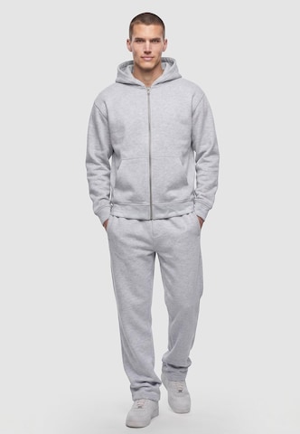 Urban Classics Loose fit Pants in Grey: front