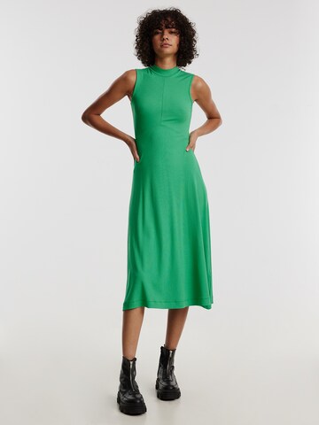 Rochie 'Talia' de la EDITED pe verde