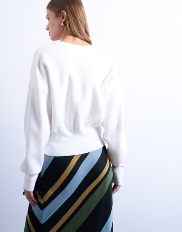 TOPSHOP Knit Cardigan in Beige