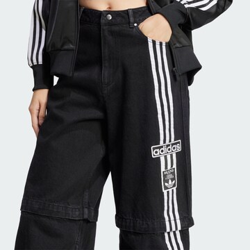 ADIDAS ORIGINALS Zvonové kalhoty Džíny 'Adibreak' – černá
