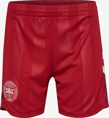 Hummel Regular Sportshorts in Rot: Vorderseite