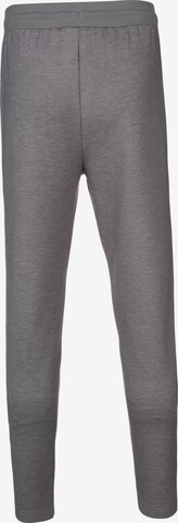 regular Pantaloni di Lyle & Scott in grigio