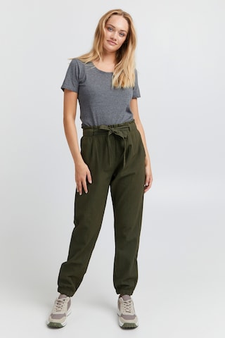 Oxmo Loose fit Pleat-Front Pants 'Lennja' in Green