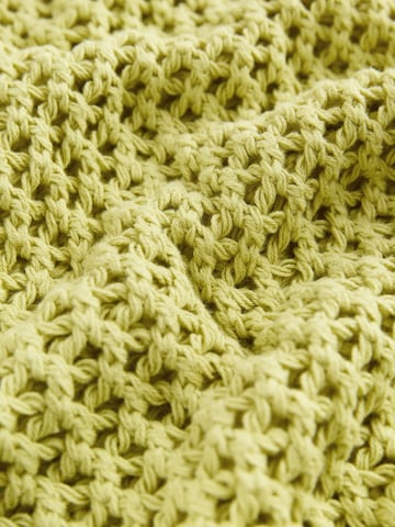 Next Pulover | zelena barva