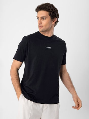 Antioch Shirt in Black