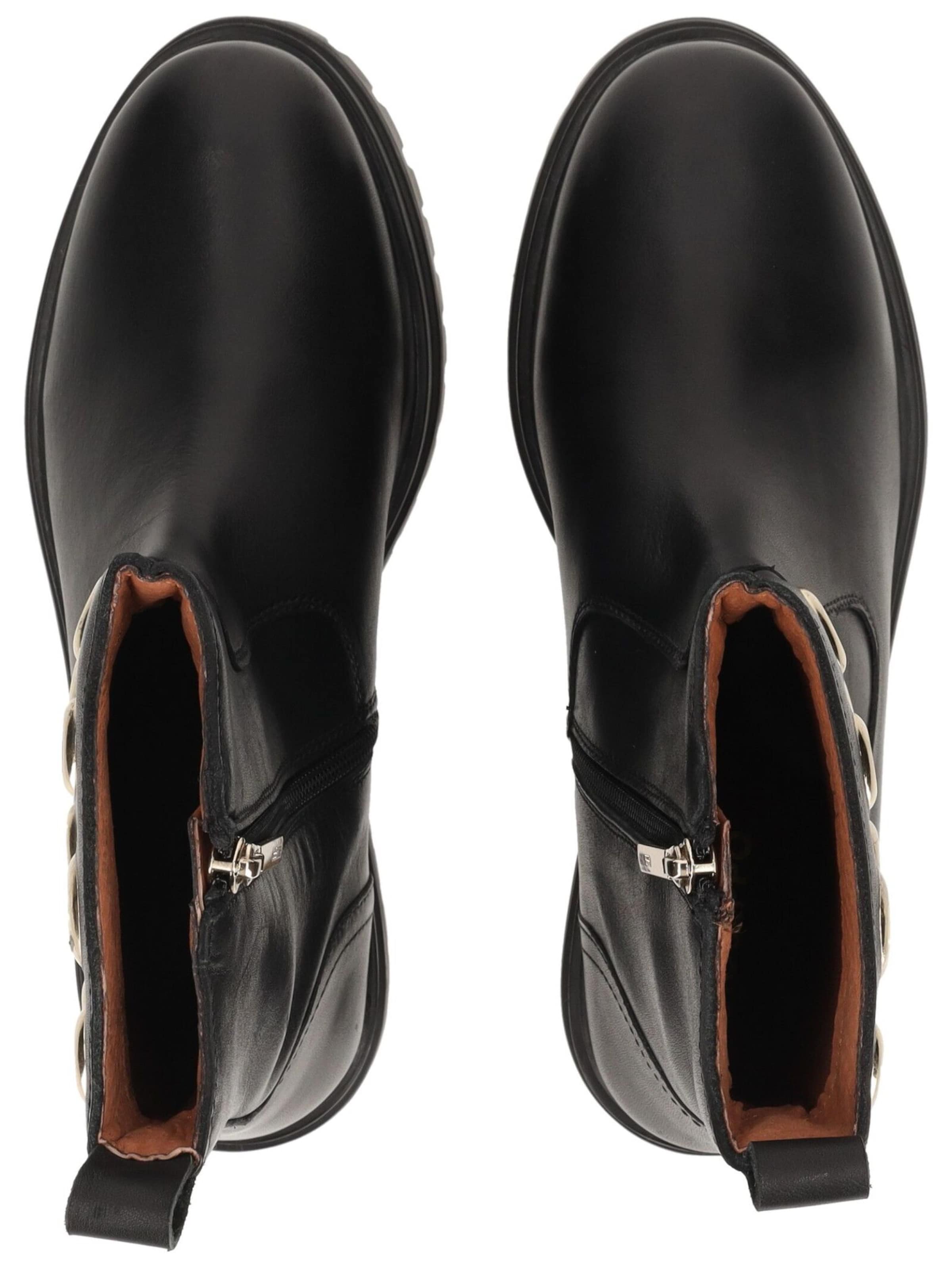 GIOSEPPO Boots in Black