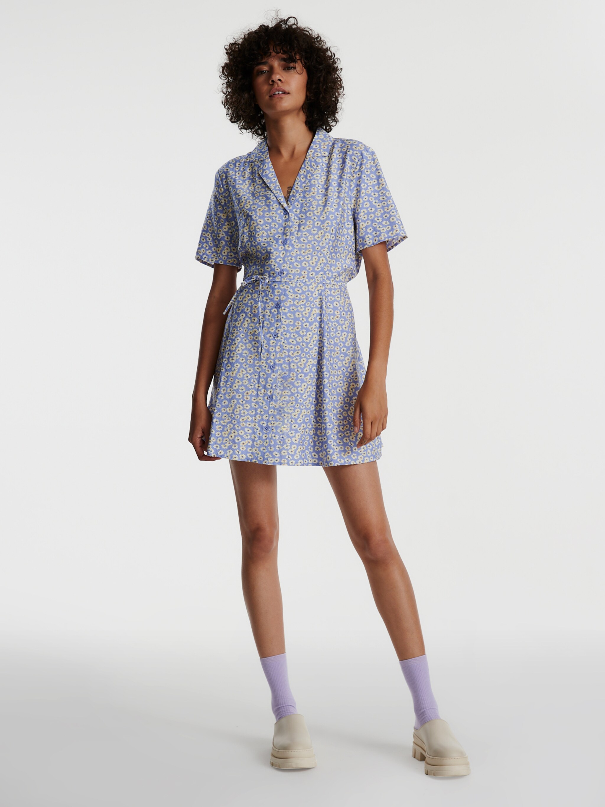 EDITED Produkter Kjole 'Tima' lilla