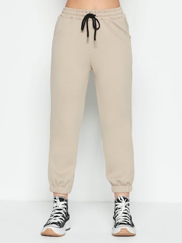 C&City Tapered Trousers in Beige