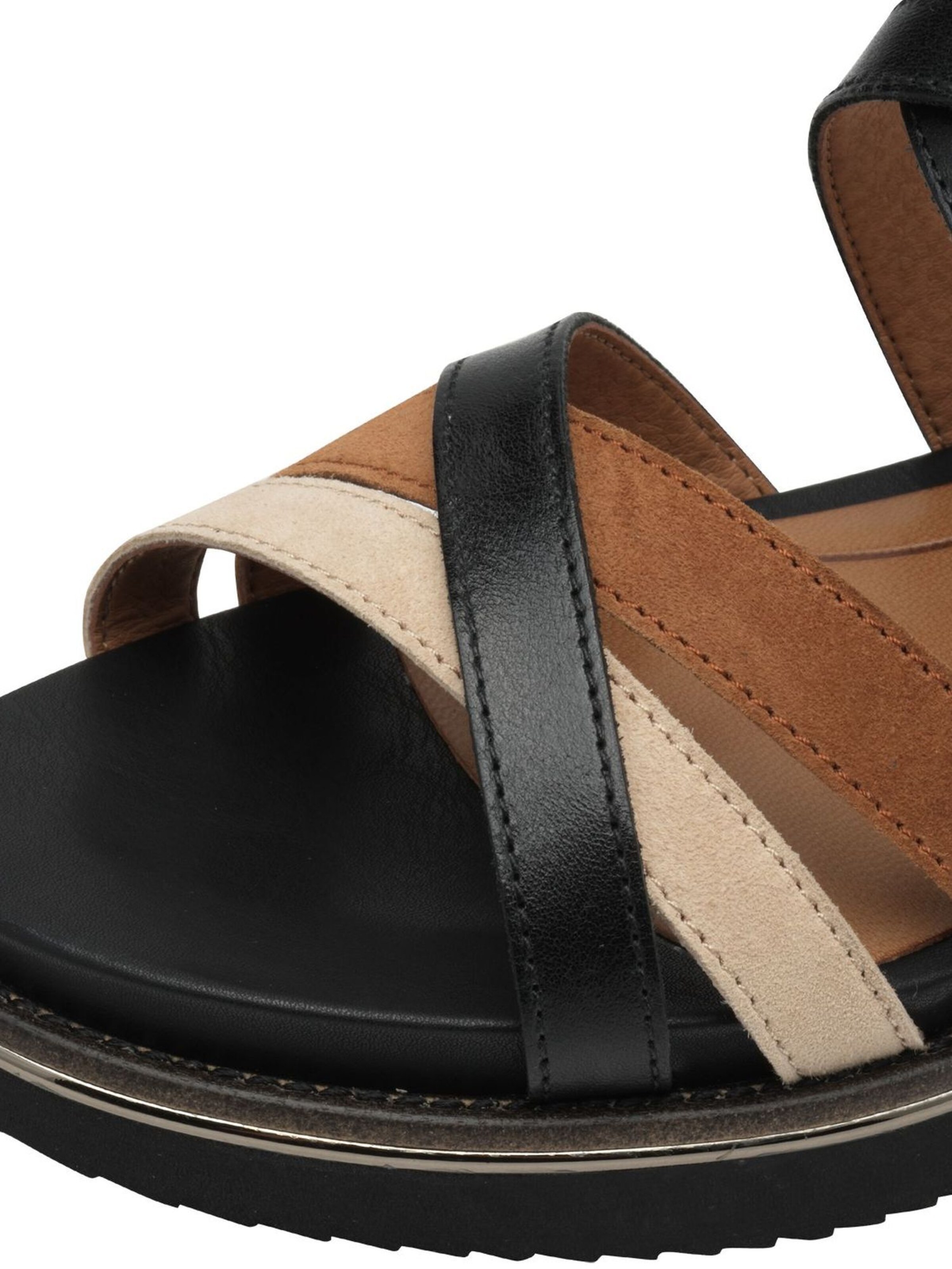 Tamaris Sandal in Black