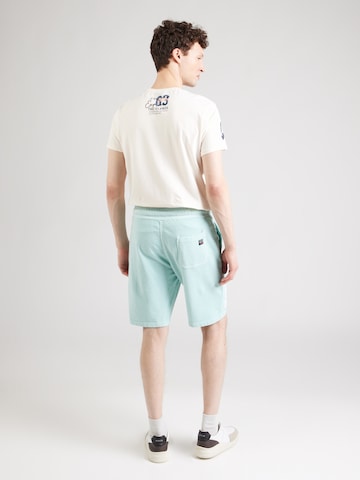 CAMP DAVID Regular Pants in Green