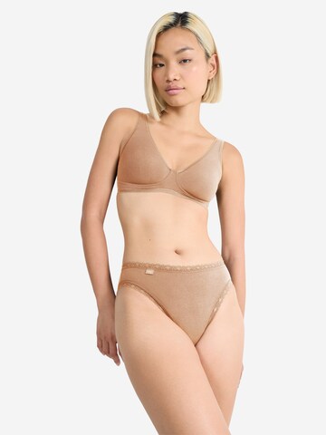 SLOGGI Slip '24/7 Cotton Lace' in Bruin: voorkant