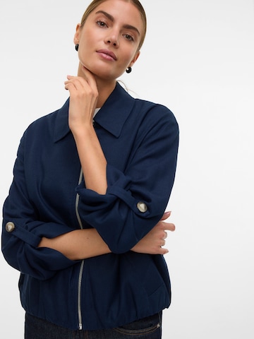 Veste mi-saison 'VMANNA' VERO MODA en bleu : devant
