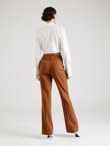 FIVEUNITS Regular Pantalon 'Clara' in Bruin