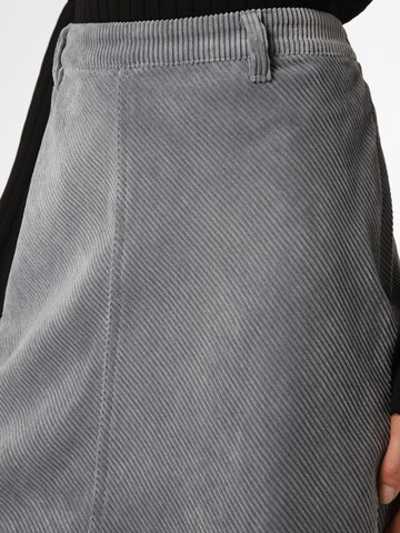 Marie Lund Skirt ' ' in Grey