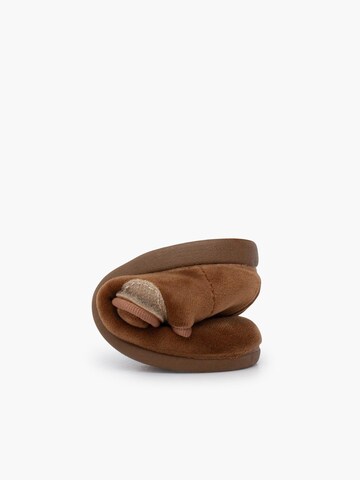 Chaussure basse Pisamonas en marron