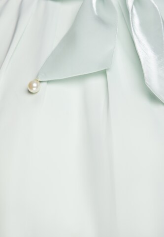 faina - Blusa em verde