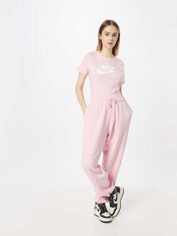 Skinny T-shirt 'Essential' Nike Sportswear en rose