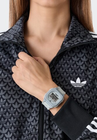 ADIDAS ORIGINALS Digitaal horloge in Grijs