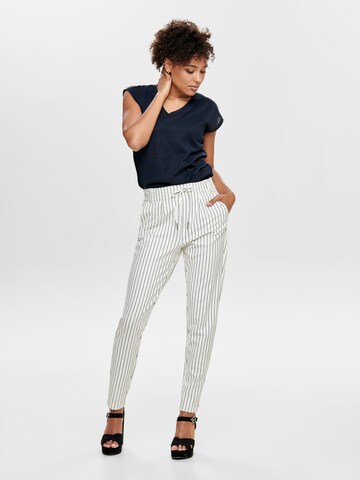 ONLY Slim fit Pleat-Front Pants 'Poptrash' in White