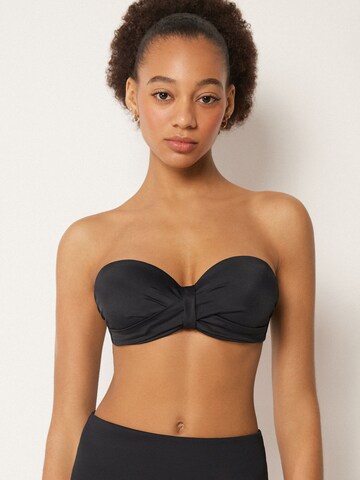 CALZEDONIA Bandeau Bikini Top 'Premium Sculpt' in Black: front