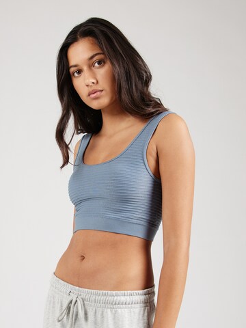 ABOUT YOU Top 'Gwenda' in Blue: front