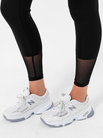 MOROTAI Skinny Sporthose 'PERFORMANCE ' in Schwarz