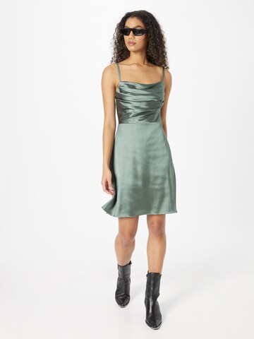 Rochie de cocktail de la Laona pe verde