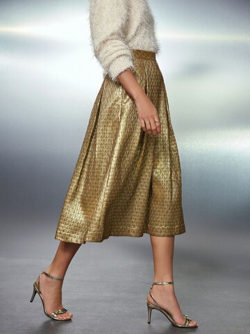 Next Skirt in Gold