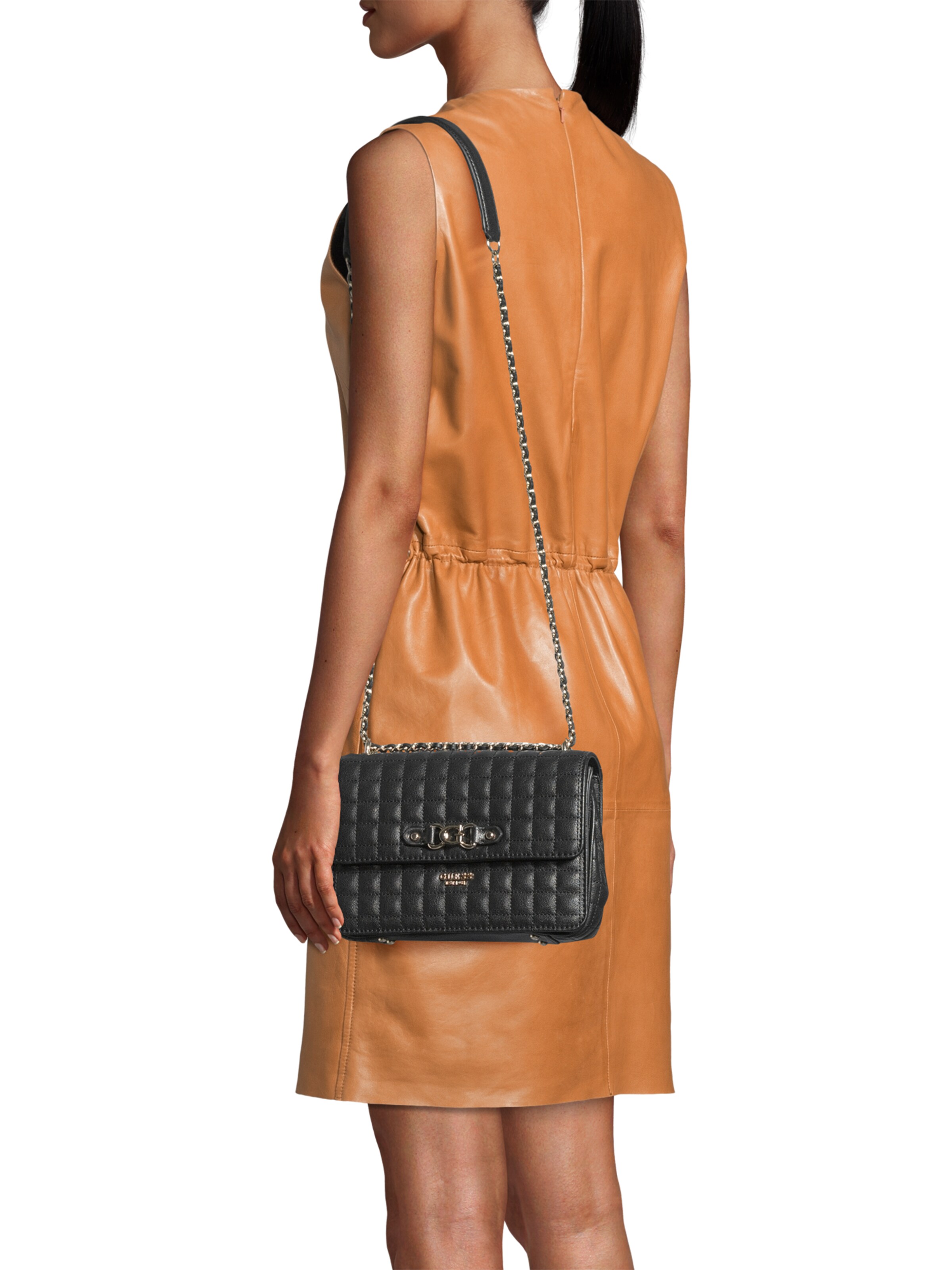 GUESS Axelremsväska 'NADIRA CONVERTIBLE XBODY FLAP' i svart: framsida