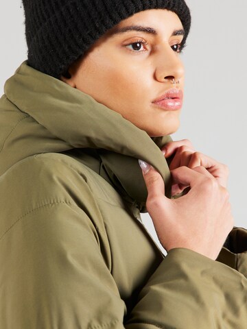 Manteau d’hiver 'Alice' Hailys en vert