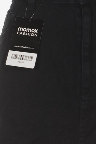 Monki Skirt in L in Black