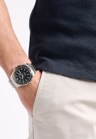 Montre à affichage analogique 'NST EVERYDAY' NAUTICA en argent