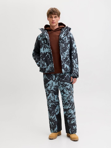 regular Pantaloni per outdoor 'JJAW25' di JACK & JONES in nero