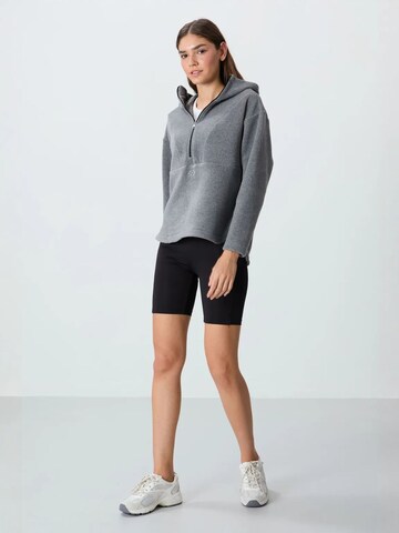 Pullover 'Sweatshirts' di Tommy Life in grigio