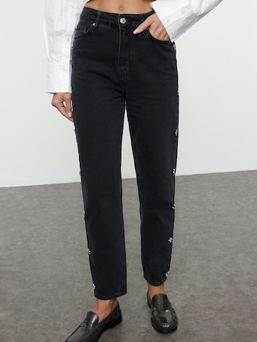 Trendyol - regular Vaquero en negro: frente