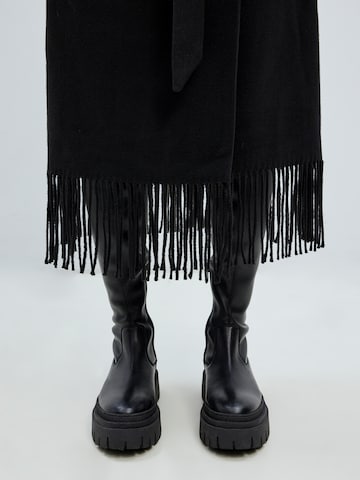 EDITED Between-seasons coat 'Lani' in Black