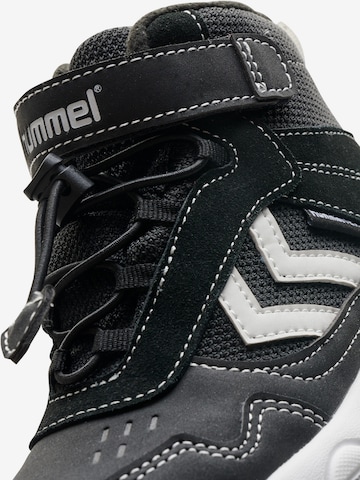 Hummel Boots in Black